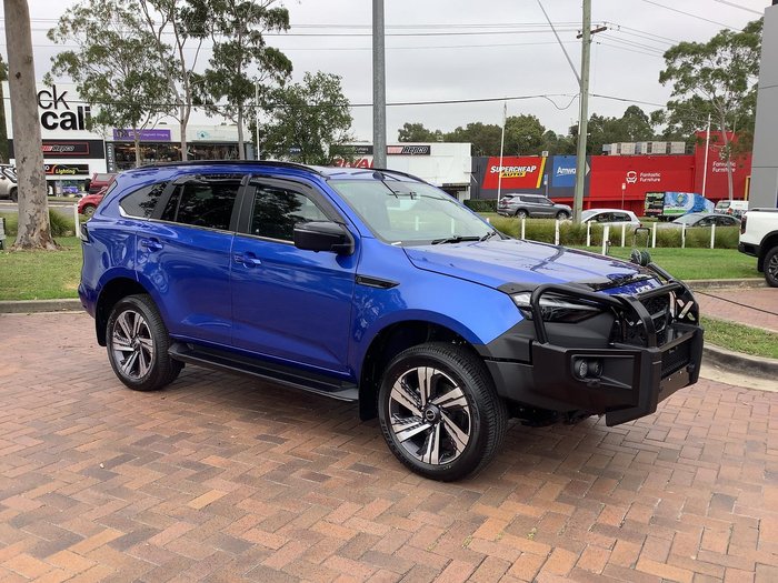 2025 Isuzu MU-X LS-T