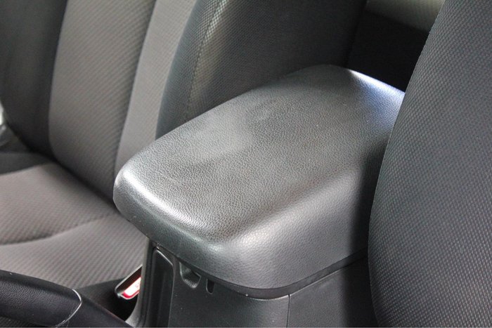 2019 Mitsubishi Triton GLX MR MY19 4X4 Dual Range White