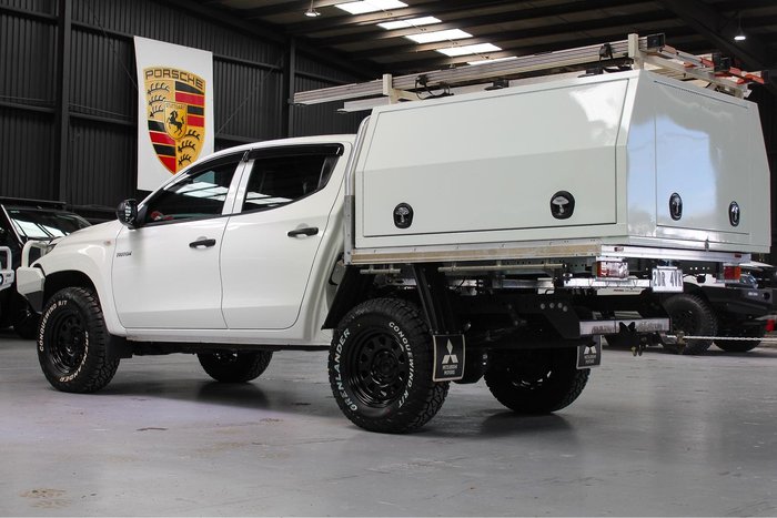 2019 Mitsubishi Triton GLX MR MY19 4X4 Dual Range White