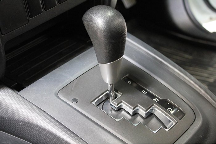 2019 Mitsubishi Triton GLX MR MY19 4X4 Dual Range White