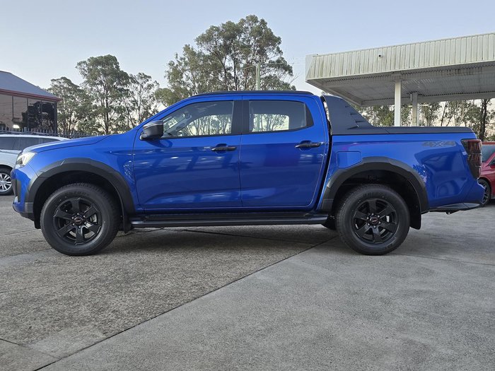 2025 Isuzu D-MAX X-TERRAIN