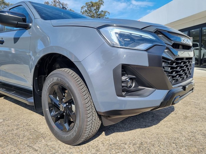2025 Isuzu D-MAX X-RIDER