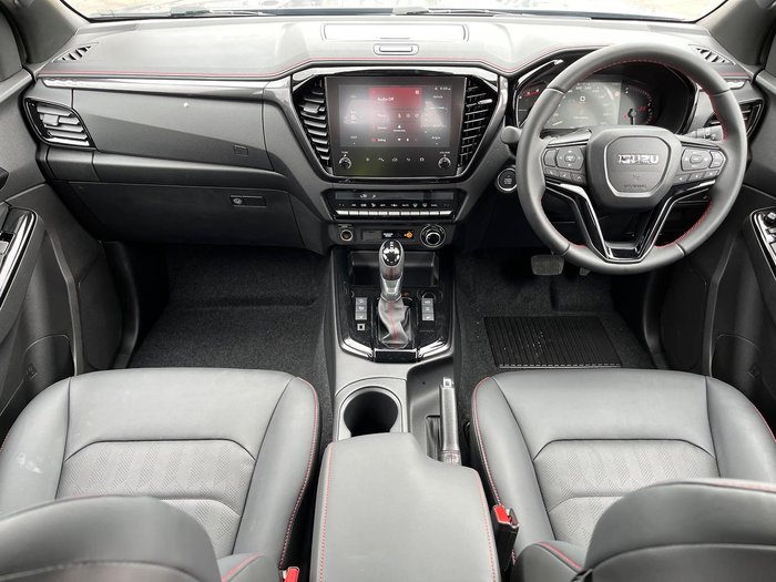 2025 Isuzu D-MAX X-TERRAIN