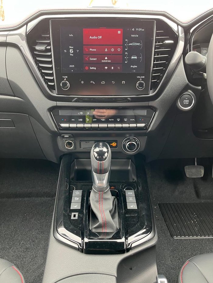 2025 Isuzu D-MAX X-TERRAIN