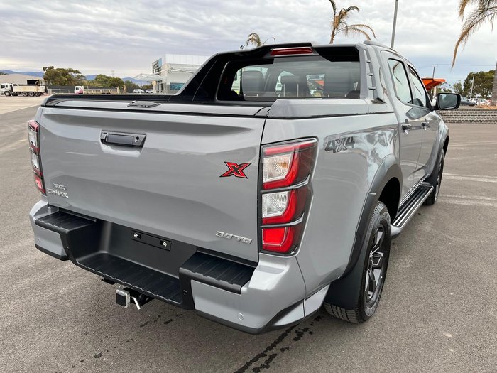 2025 Isuzu D-MAX X-TERRAIN