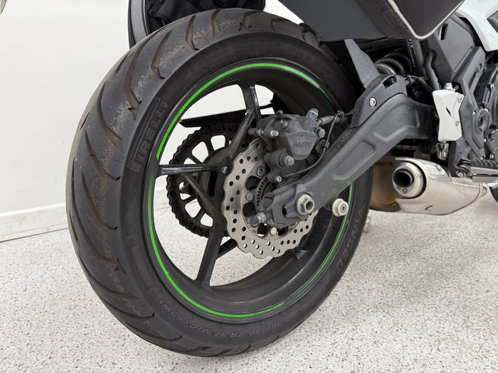 2022 Kawasaki NINJA 650L White