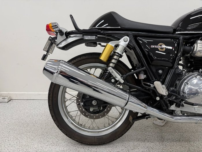 2021 Royal Enfield INTERCEPTOR 650 CUSTOM Black