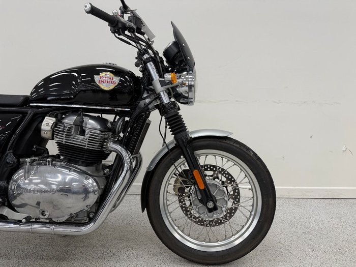 2021 Royal Enfield INTERCEPTOR 650 CUSTOM Black