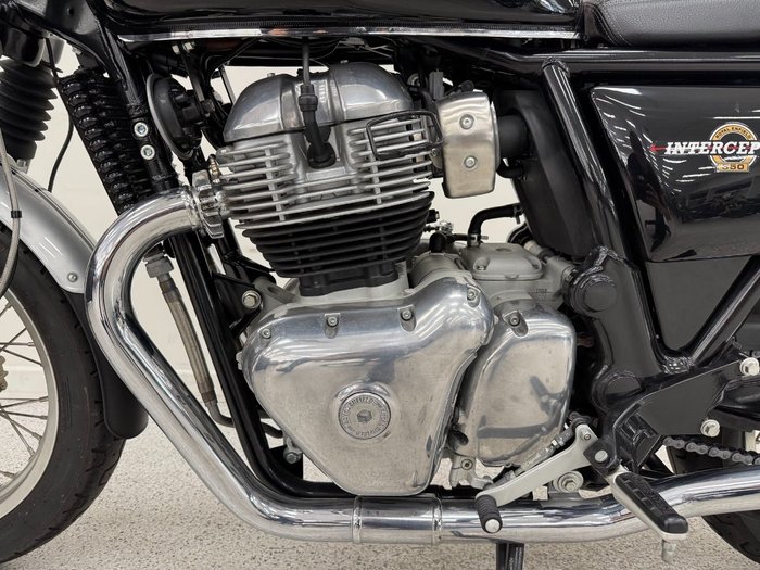 2021 Royal Enfield INTERCEPTOR 650 CUSTOM Black