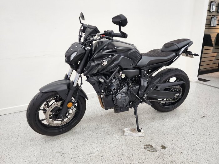 2023 YAMAHA MT-07 LA (ABS) Black