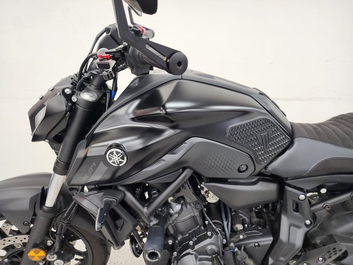 2023 YAMAHA MT-07 LA (ABS) Black