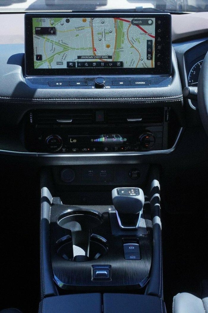 2025 Nissan X-TRAIL ST-L