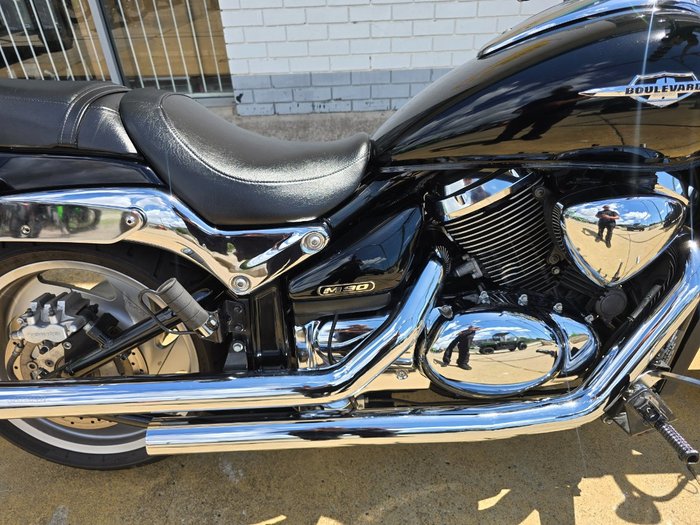 2010 Suzuki VZ1500 BOULEVARD (M90) Black