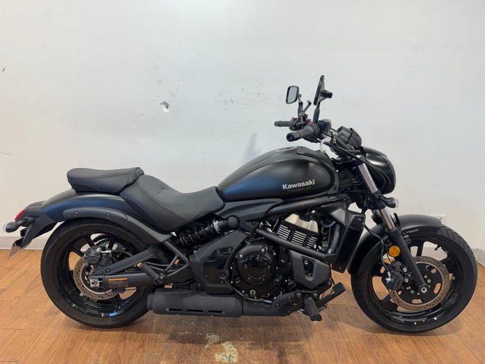 2022 Kawasaki VULCAN S Black