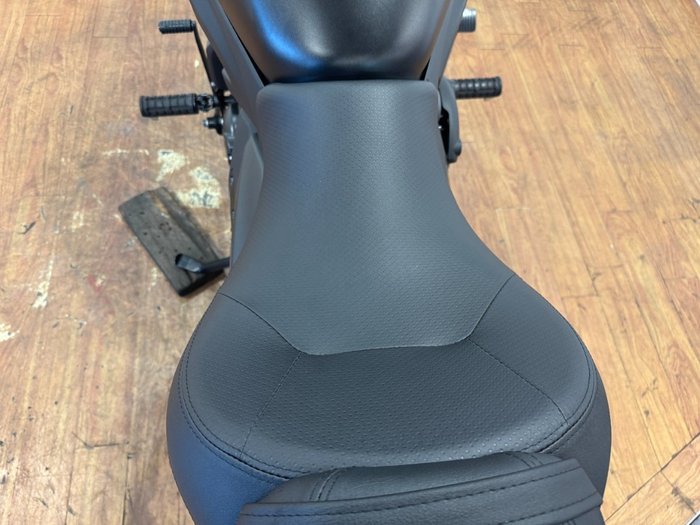 2022 Kawasaki VULCAN S Black