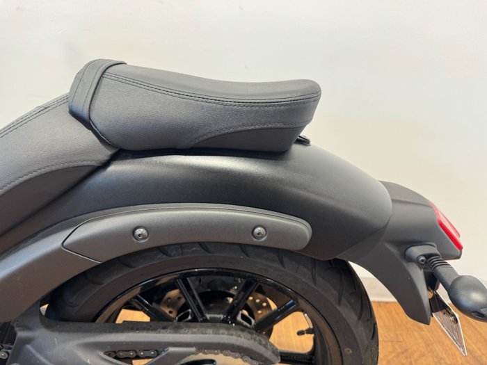 2022 Kawasaki VULCAN S Black