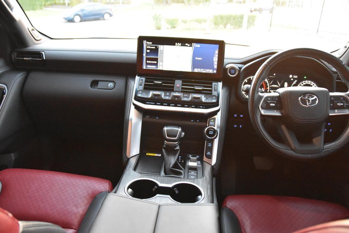 2022 Toyota Landcruiser Sahara ZX FJA300R 4X4 Dual Range Crystal Pearl