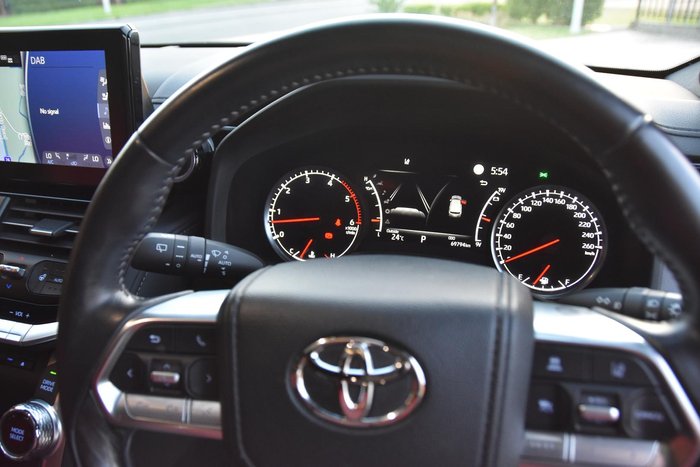 2022 Toyota Landcruiser Sahara ZX FJA300R 4X4 Dual Range Crystal Pearl