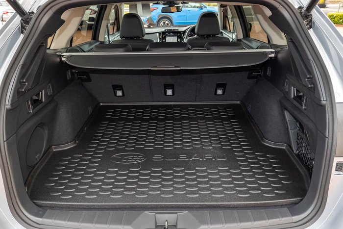 2025 Subaru Outback AWD Touring 6GEN MY25 AWD Ice Silver