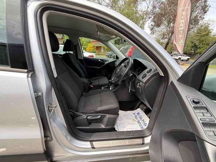 2010 Volkswagen Tiguan 125TSI 5N MY10 Four Wheel Drive Silver Leaf