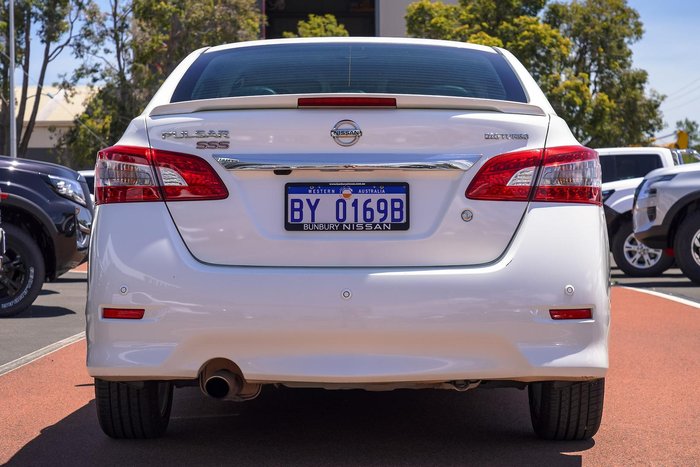 2016 Nissan Pulsar SSS