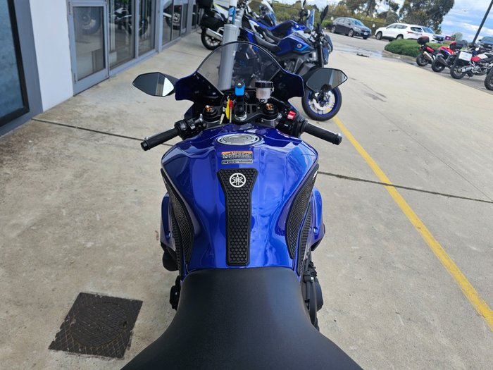 2023 Yamaha YZF-R1 Blue