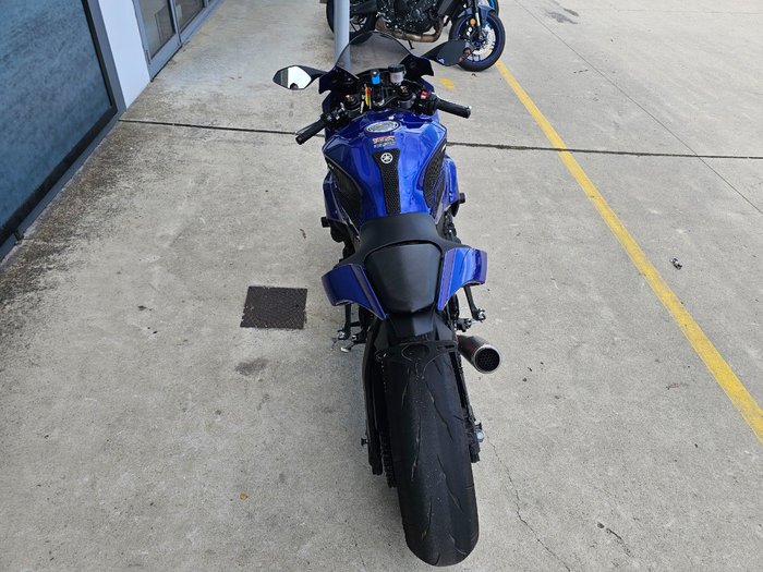 2023 Yamaha YZF-R1 Blue