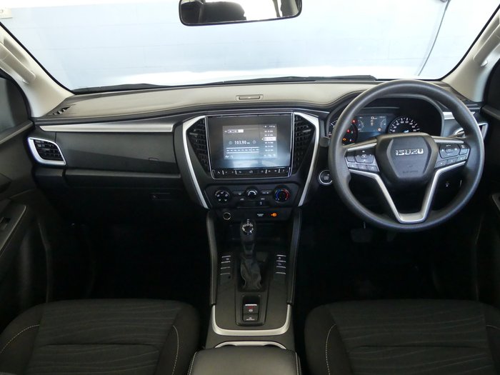 2021 Isuzu MU-X LS-M