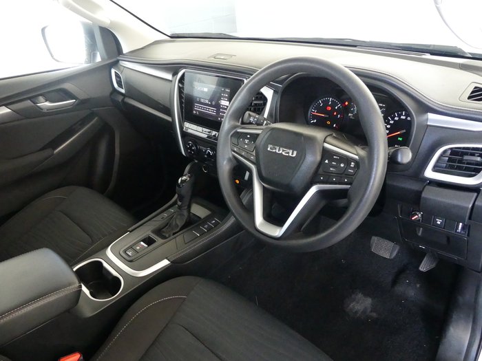 2021 Isuzu MU-X LS-M