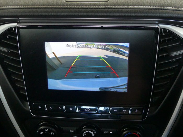 2021 Isuzu MU-X LS-M