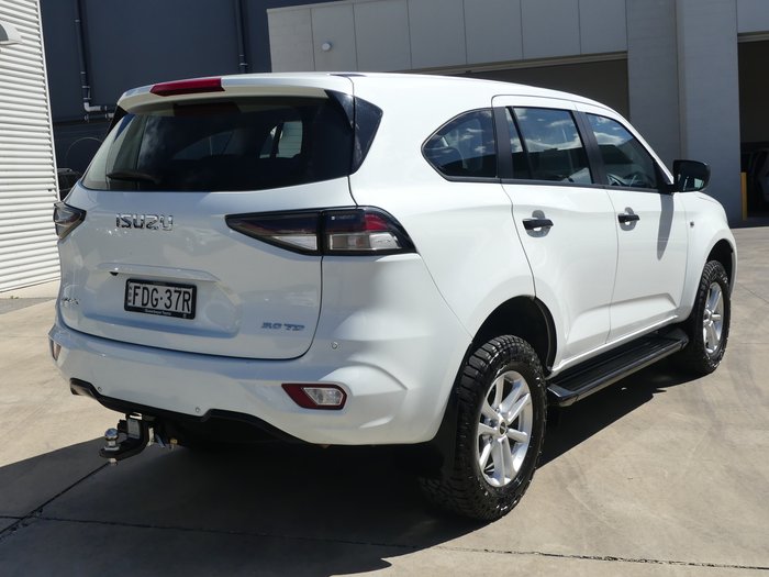 2021 Isuzu MU-X LS-M