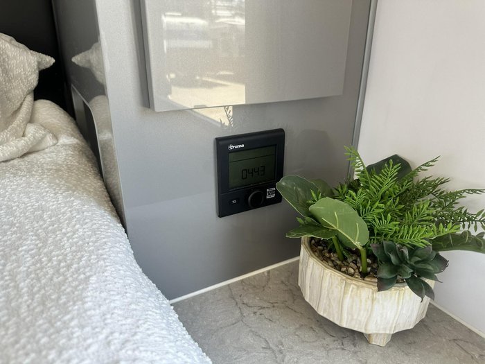 2025 JB Caravans Scorpion Sting Air 21'6 Rear Door