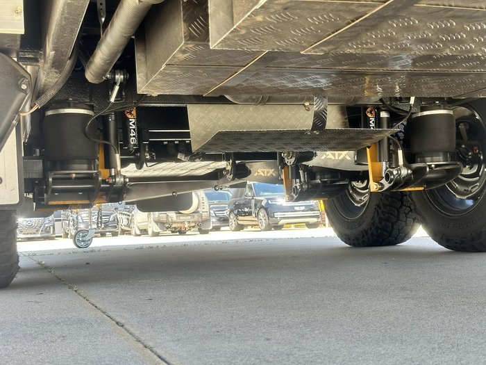 2025 JB Caravans Scorpion Sting Air 21'6 Rear Door