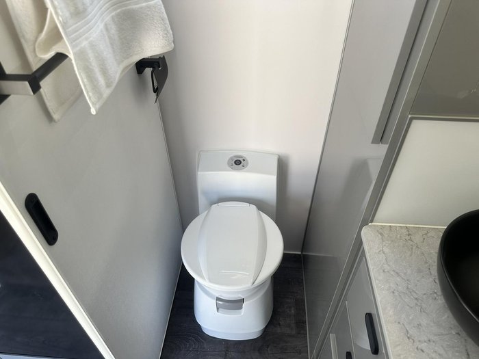 2025 JB Caravans Scorpion Sting Air 21'6 Rear Door