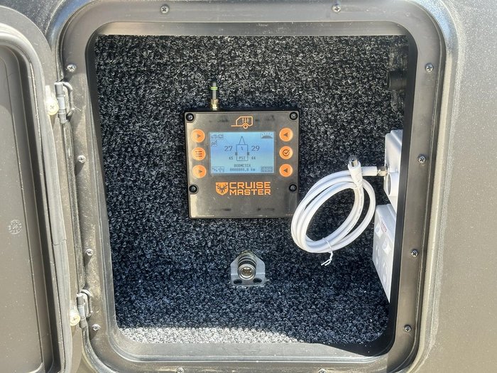 2025 JB Caravans Scorpion Sting Air 21'6 Rear Door