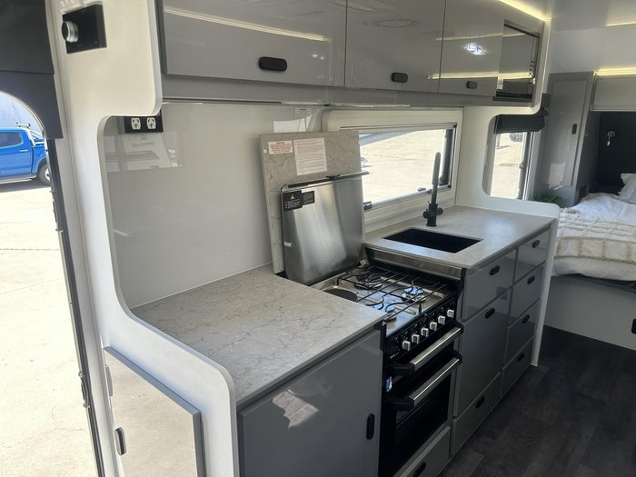 2025 JB Caravans Scorpion Sting Air 21'6 Rear Door