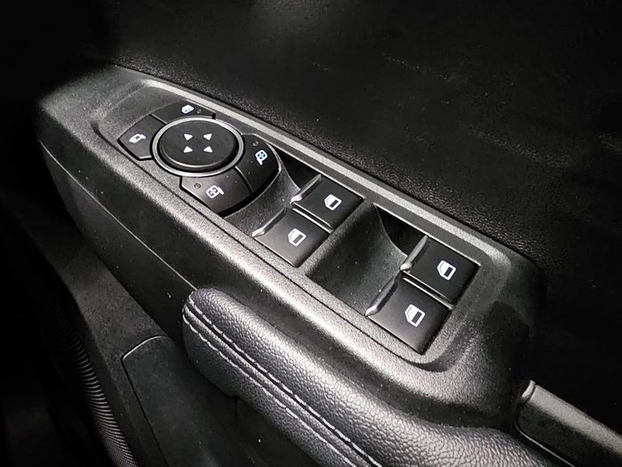 2025 Ford Everest Ambiente