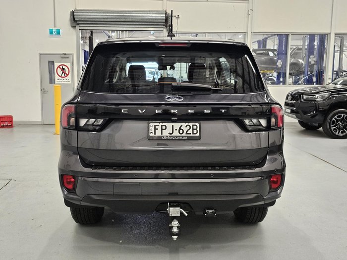 2025 Ford Everest Ambiente