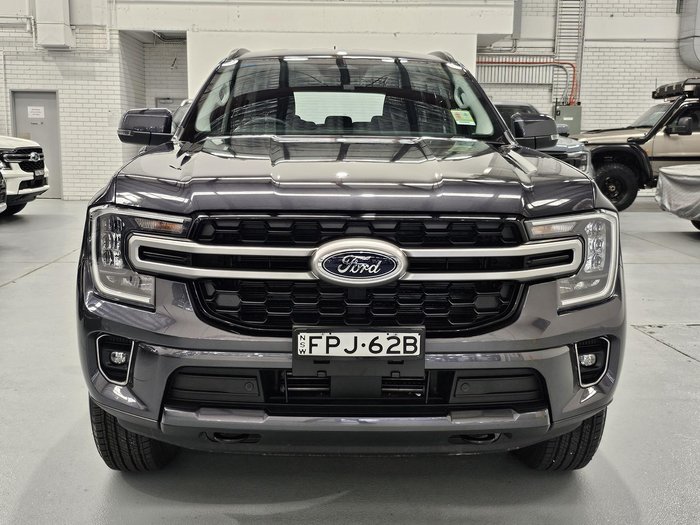 2025 Ford Everest Ambiente