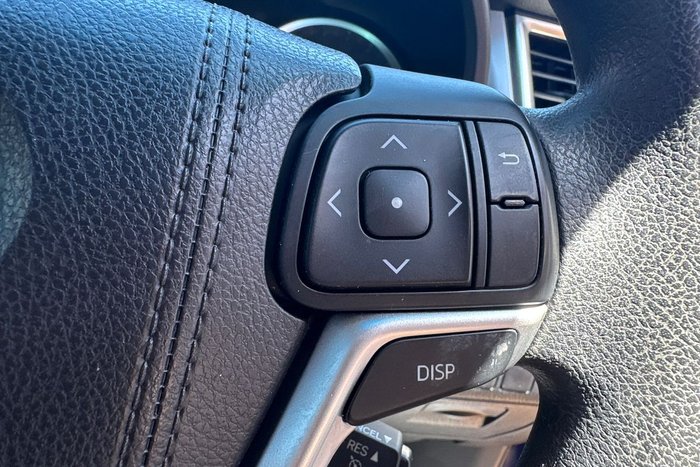 2016 Toyota Kluger GX