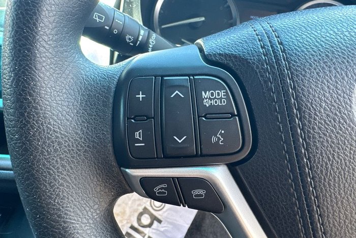 2016 Toyota Kluger GX