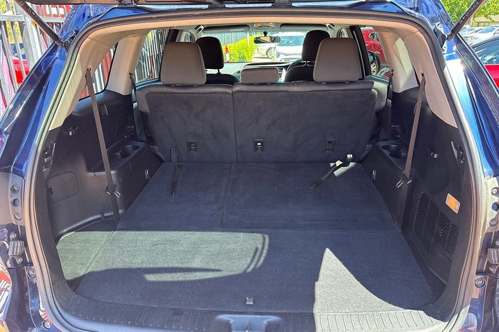 2016 Toyota Kluger GX