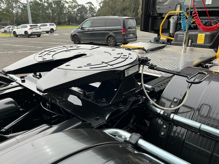 2025 Mercedes-Benz Actros 2663