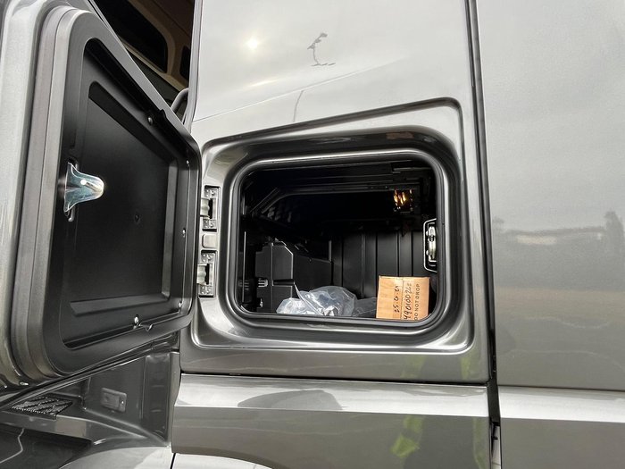 2025 Mercedes-Benz Actros 2663