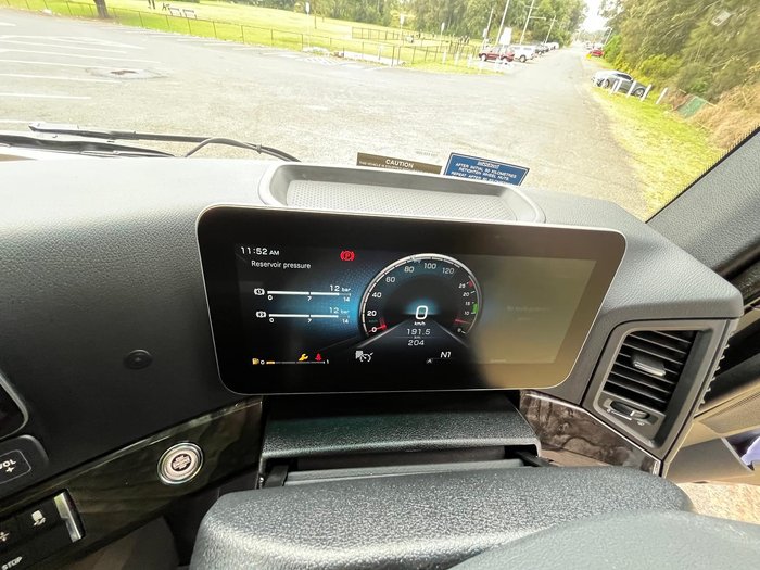 2025 Mercedes-Benz Actros 2663