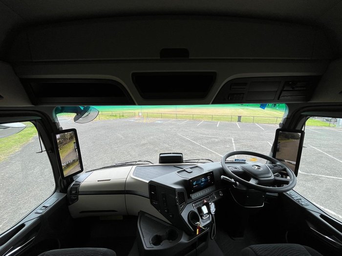 2024 Mercedes-Benz Actros 2535 White