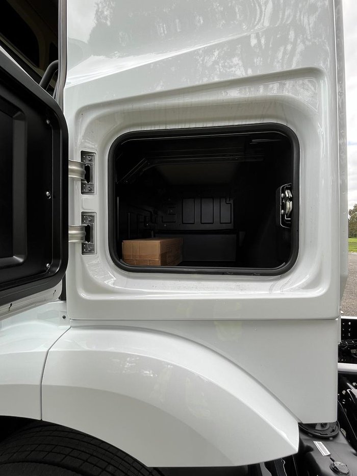 2024 Mercedes-Benz Actros 2535 White