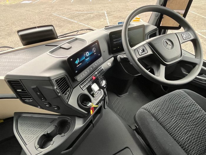 2024 Mercedes-Benz Actros 2535 White