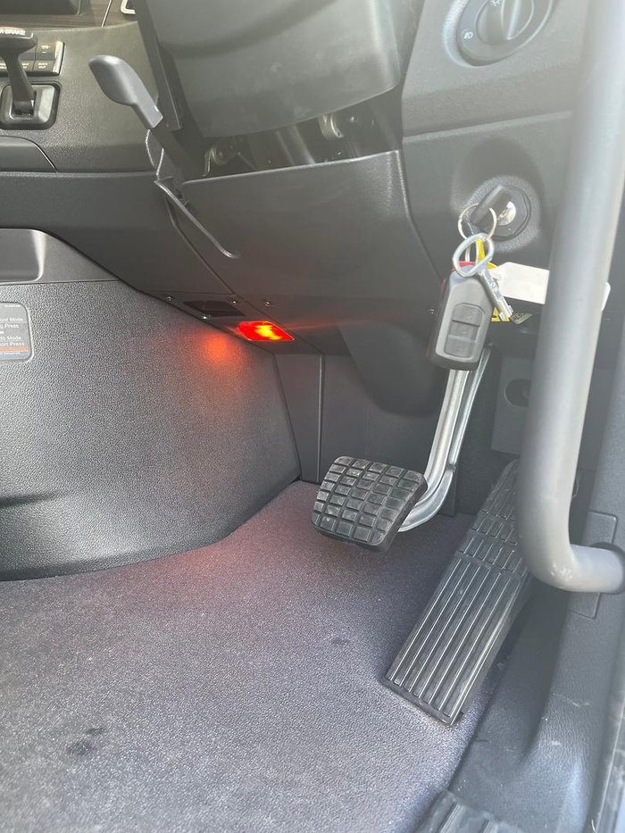 2024 Freightliner Cascadia 126 Tipper White