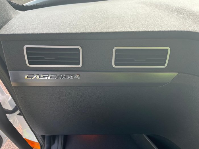 2024 Freightliner Cascadia 126 Tipper White